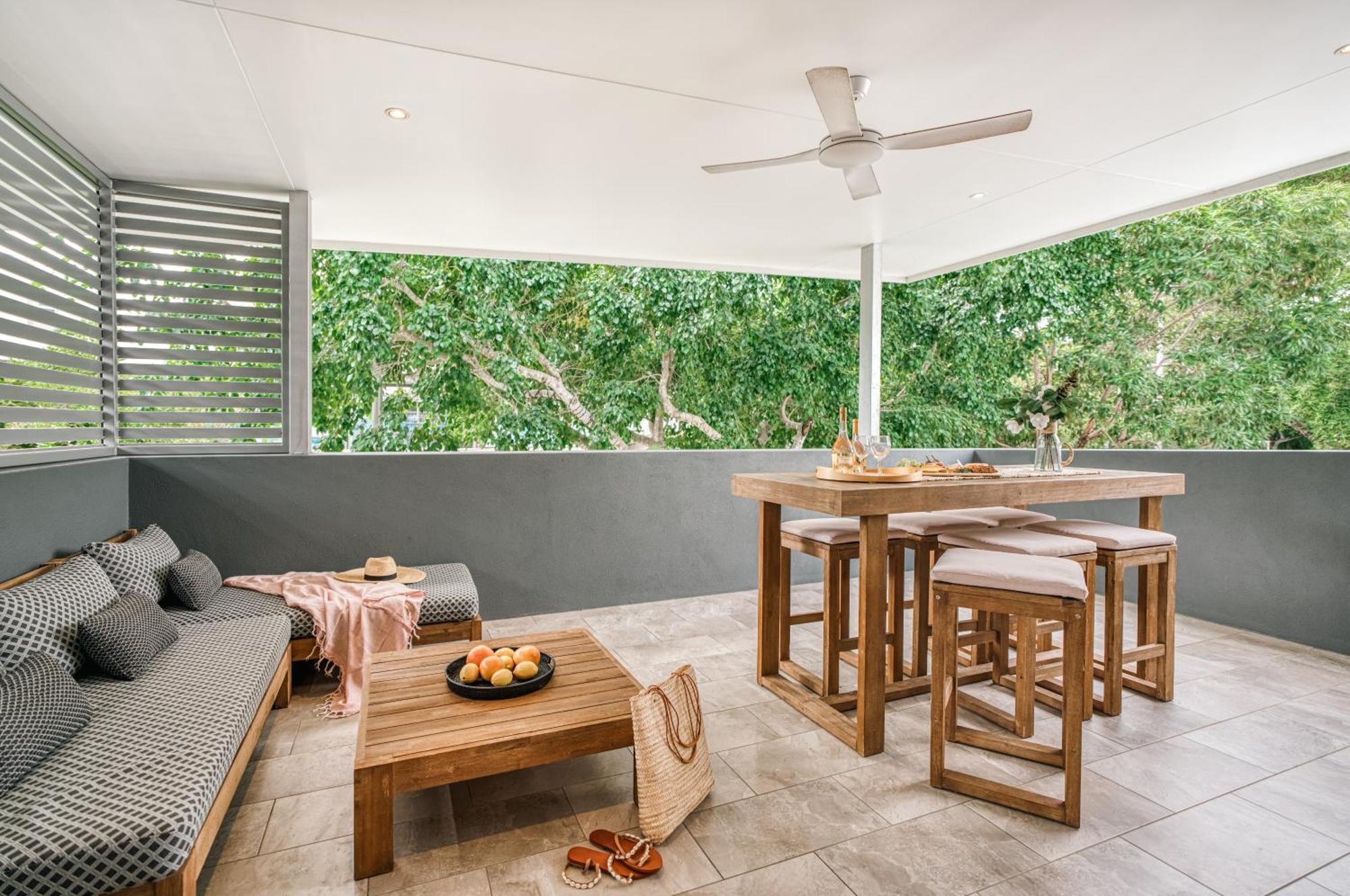 Jacaranda Noosa Aparthotel Exterior photo