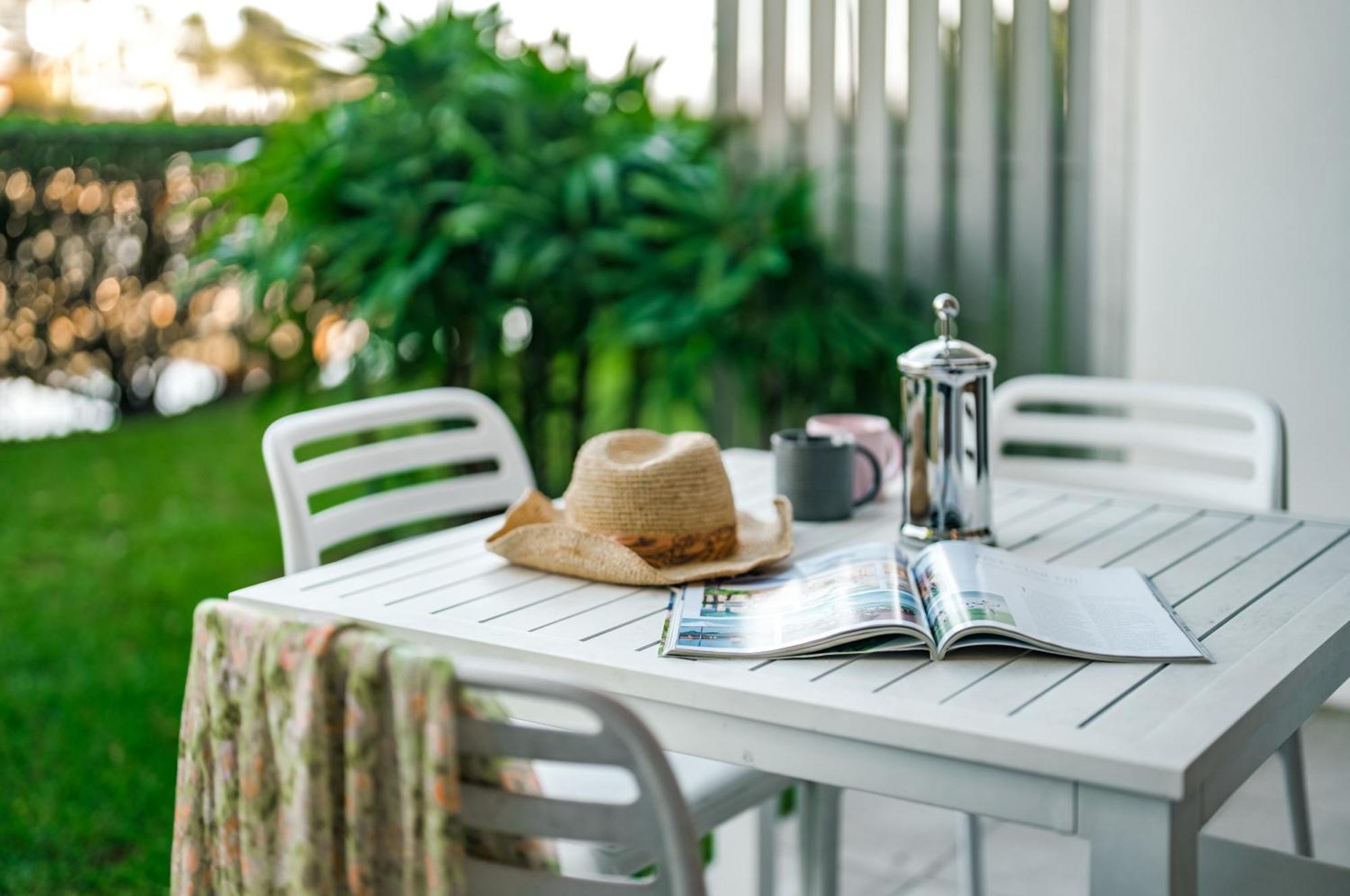 Jacaranda Noosa Aparthotel Exterior photo